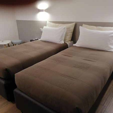 Sarzana'S Rooms Εξωτερικό φωτογραφία