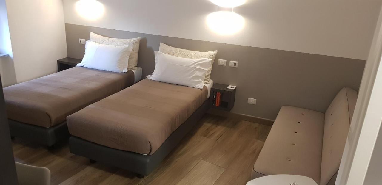 Sarzana'S Rooms Εξωτερικό φωτογραφία