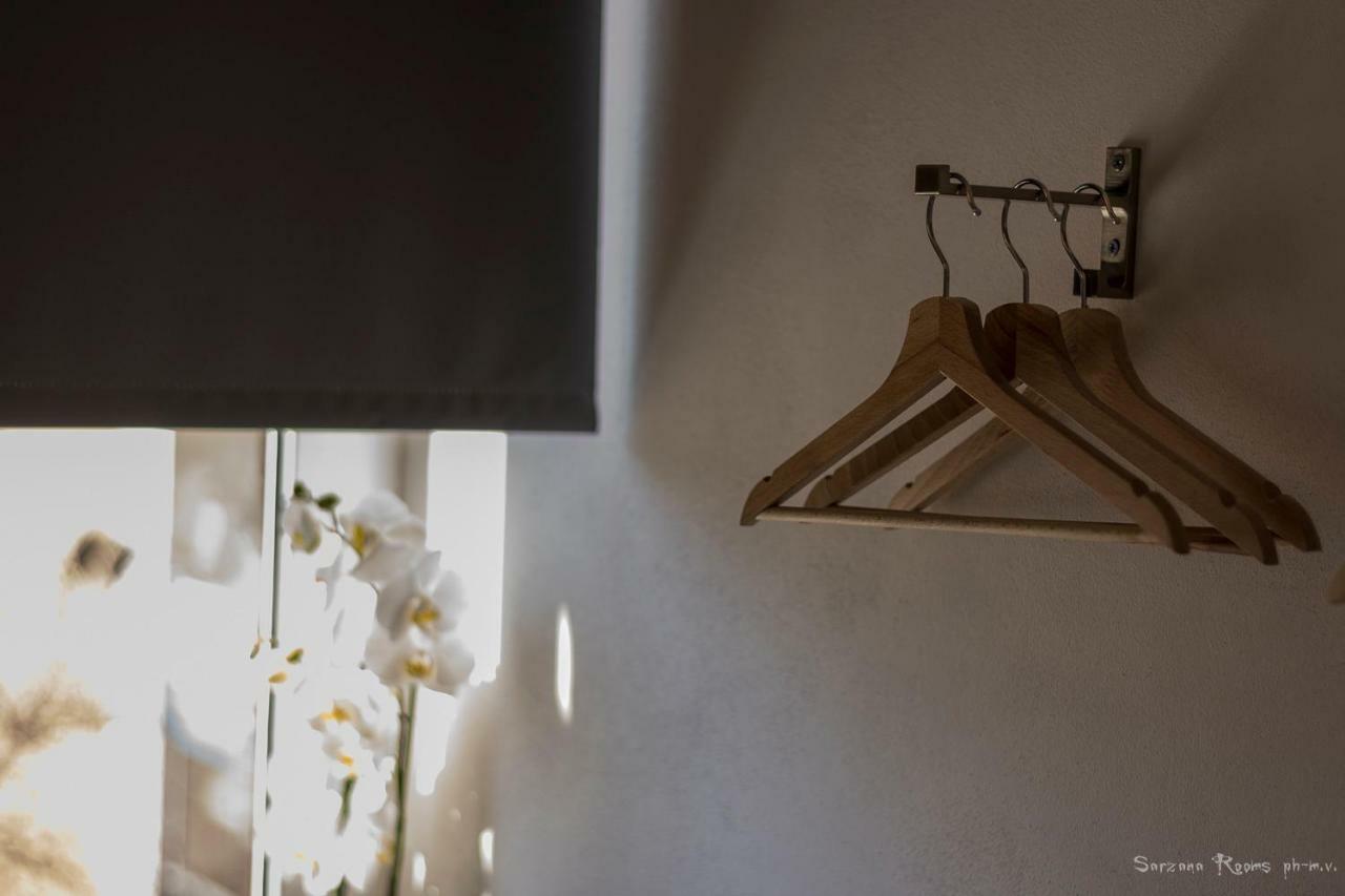 Sarzana'S Rooms Εξωτερικό φωτογραφία