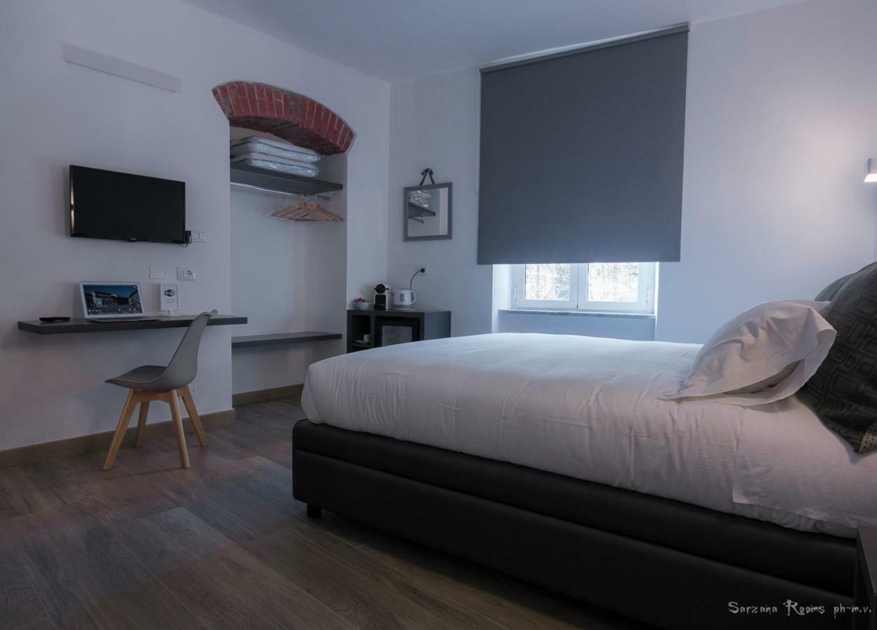 Sarzana'S Rooms Εξωτερικό φωτογραφία