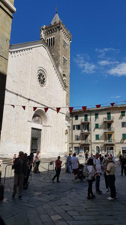Sarzana'S Rooms Εξωτερικό φωτογραφία
