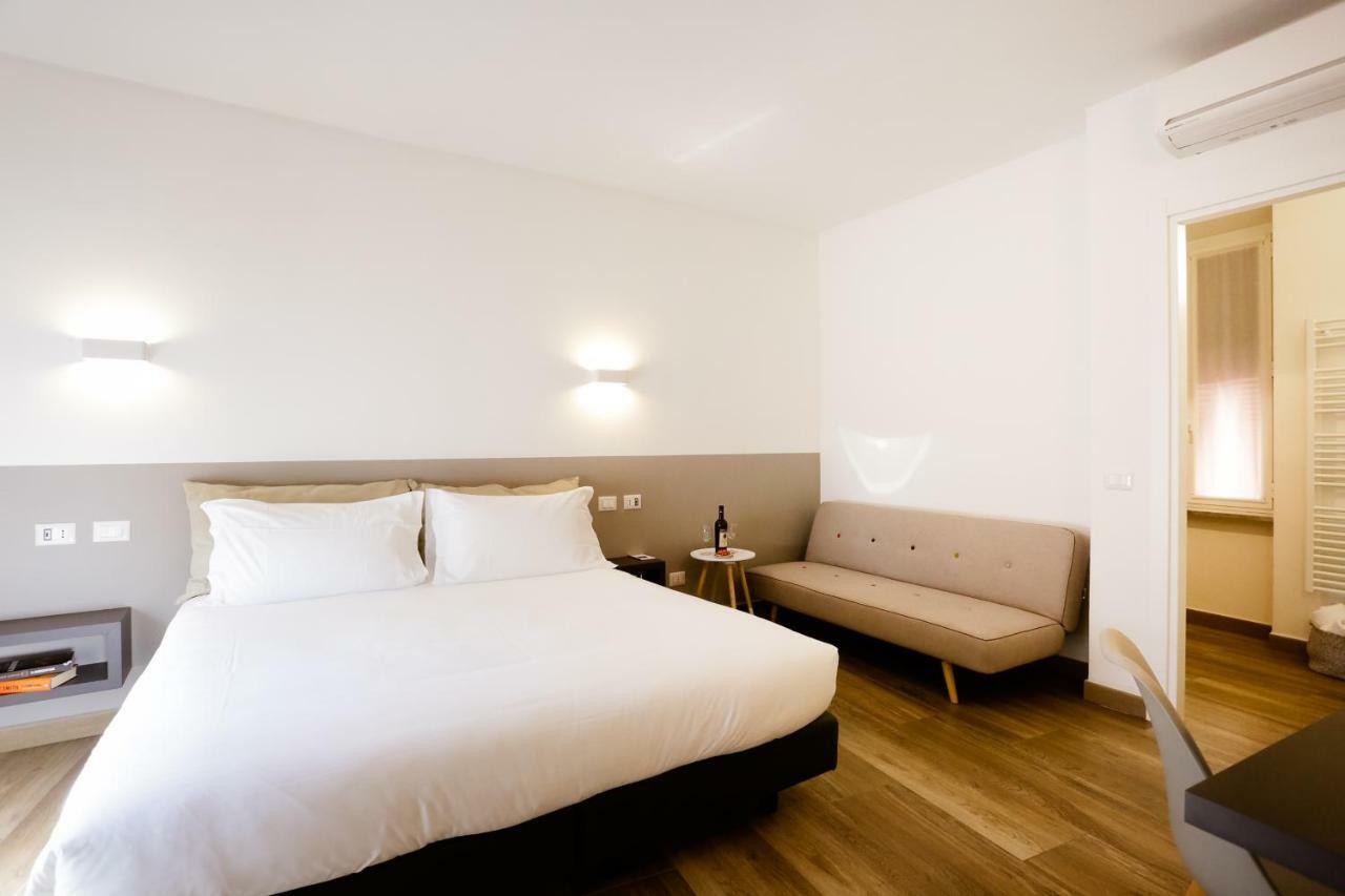 Sarzana'S Rooms Εξωτερικό φωτογραφία