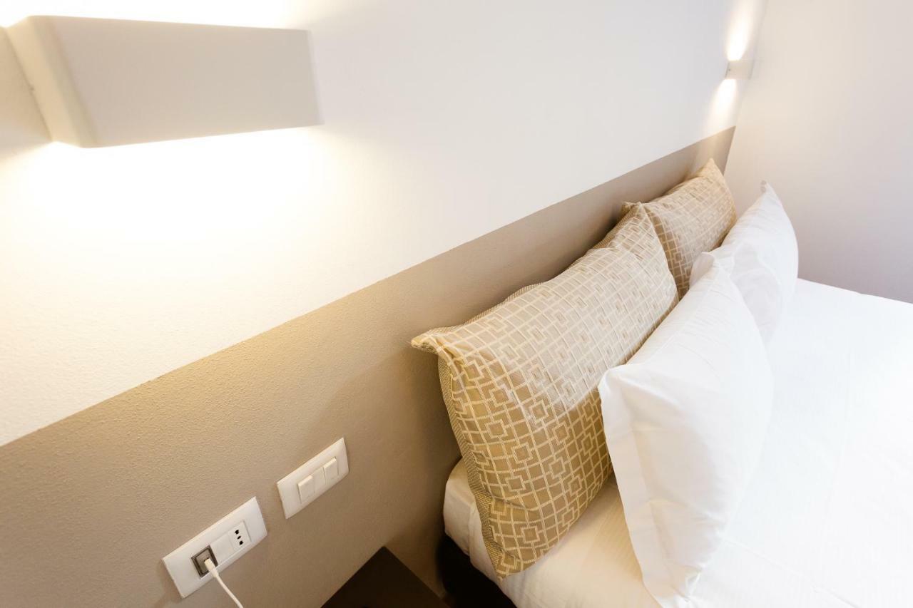 Sarzana'S Rooms Εξωτερικό φωτογραφία